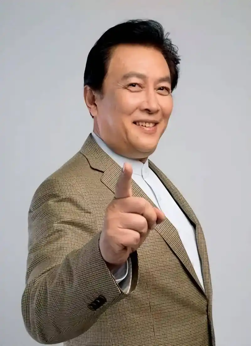 没想到，一档综艺，就让不务正业的唐国强，彻底实现口碑暴增